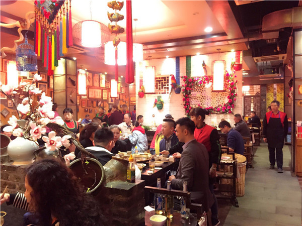 没有经验的人可以开火锅店吗,没经验的人可以开火锅店吗