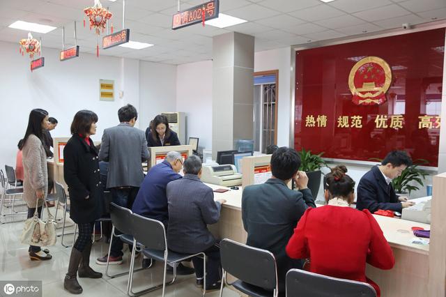 为啥都是公务员工资不一样,为什么很多公务员都很有钱