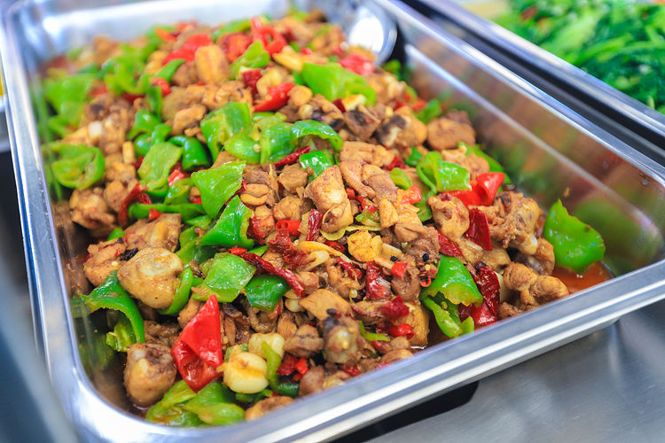 年轻女性肠胃不好放屁多,女性脾胃不好老是放屁