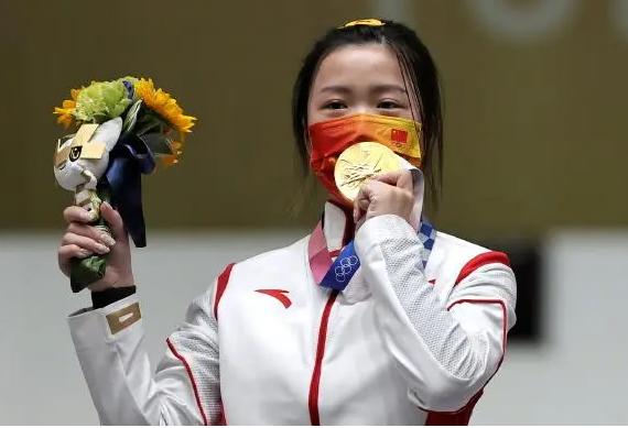 奥运女子射击冠军杨倩简介,杨倩获得奥运冠军