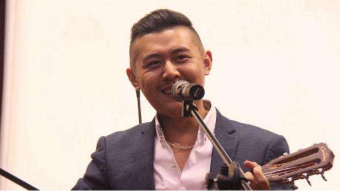 曾是央视知名主持人,主持人大冰近况