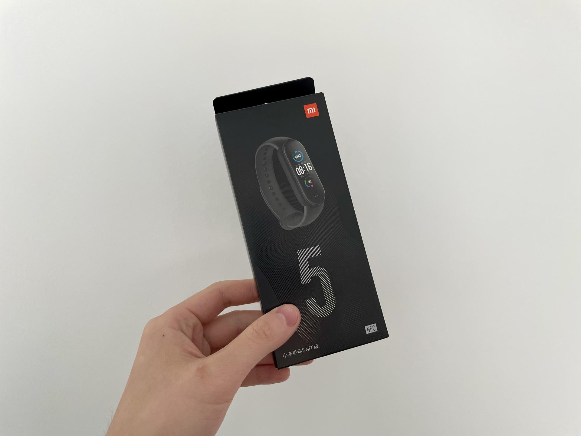 小米手环6和小米手表color选哪个,小米手环6测评普通版说明