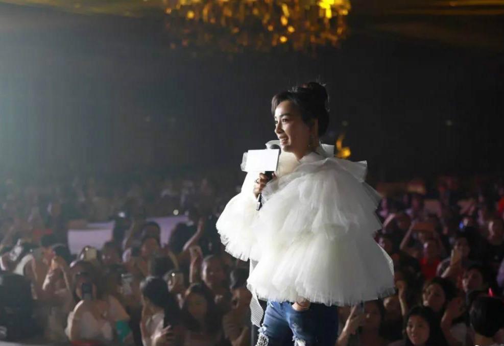 中国最牛的微商,中国最赚钱行业排名微商第一