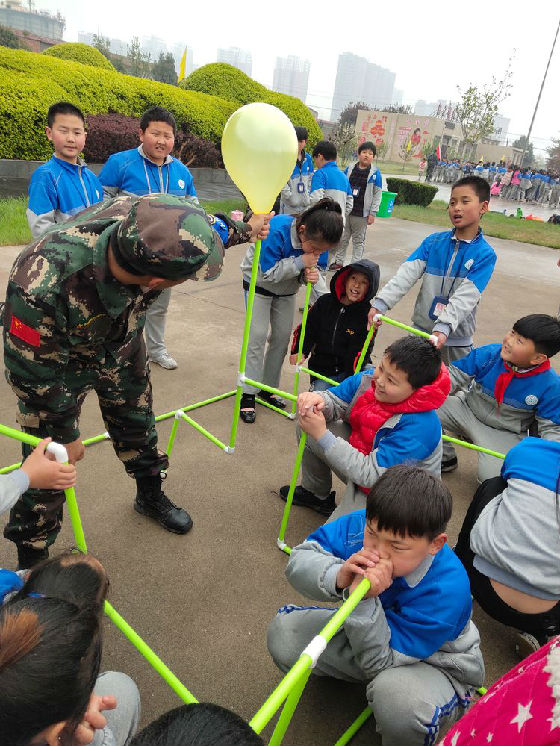阳光少年户外拓展活动,拓展户外活动小朋友