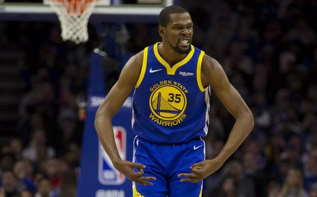 杜兰特的35号球衣被勇士退役 (勇士什么时候退役杜兰特35号球衣)