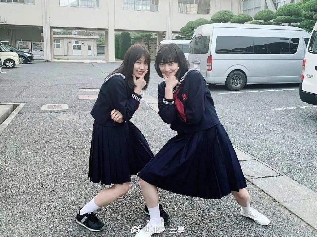 10万一套的jk制服,为什么都穿jk制服