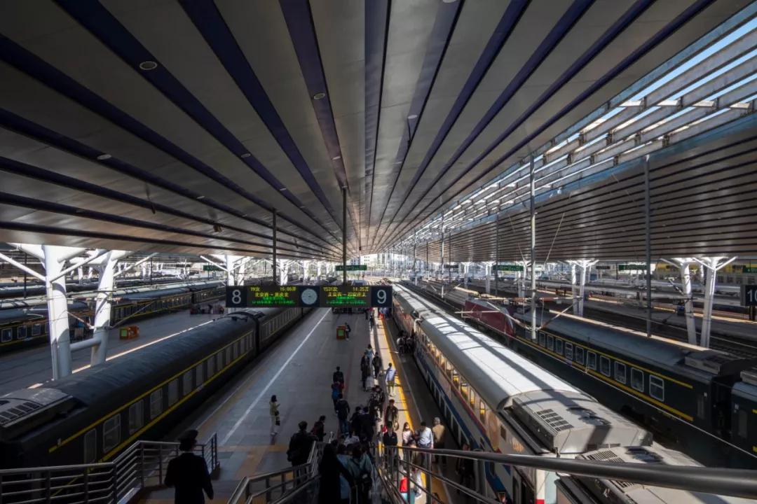 疫情期间火车票改签退票免费吗 (疫情期间火车票退票是怎样规定的)