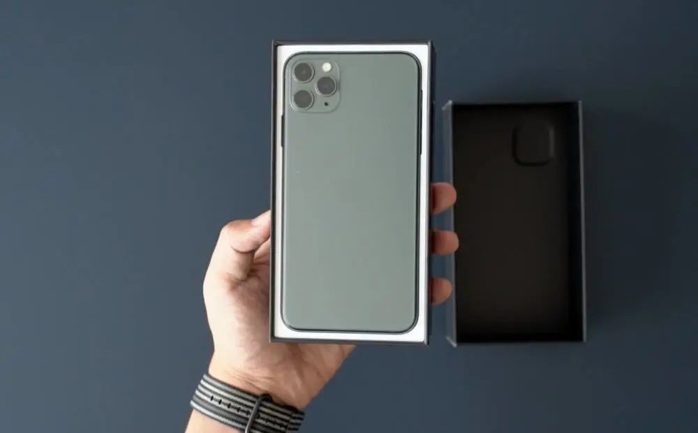 iphone12价格暴降,iphone12官方开售价