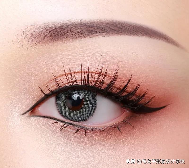 眼妆怎么画法干净不会显脏,眼妆怎么画干净好看