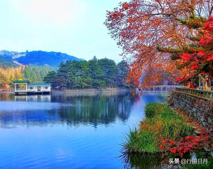 人间芳菲十月,人间四月芳菲尽硬笔楷书