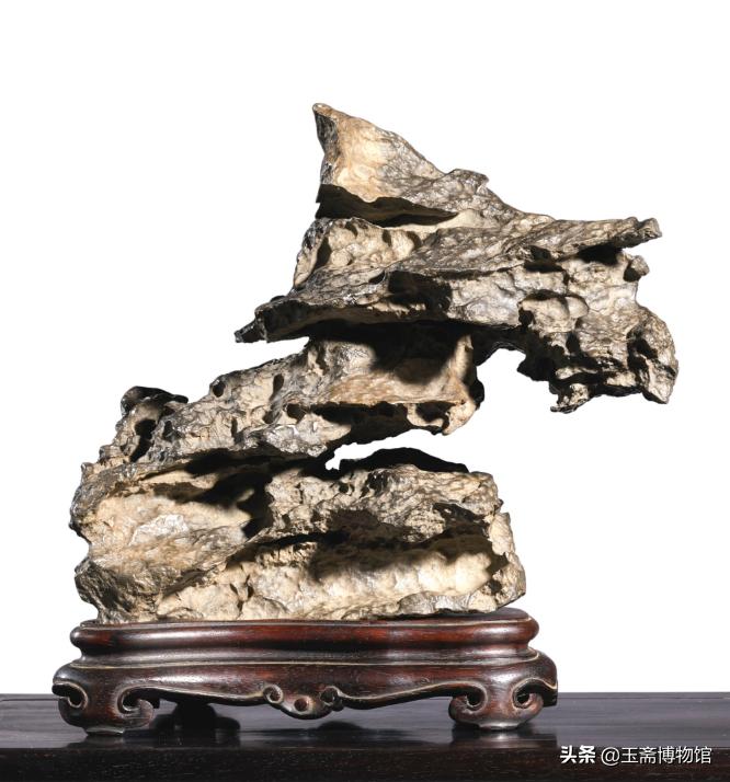 英石扭纹观赏石精品欣赏,观赏石真正的灵璧石精品