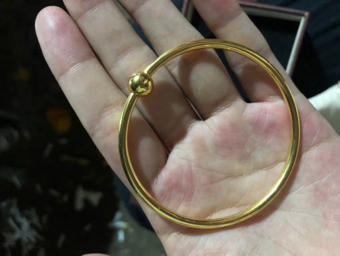 周生生黄金版潘多拉,周生生最新款珠宝