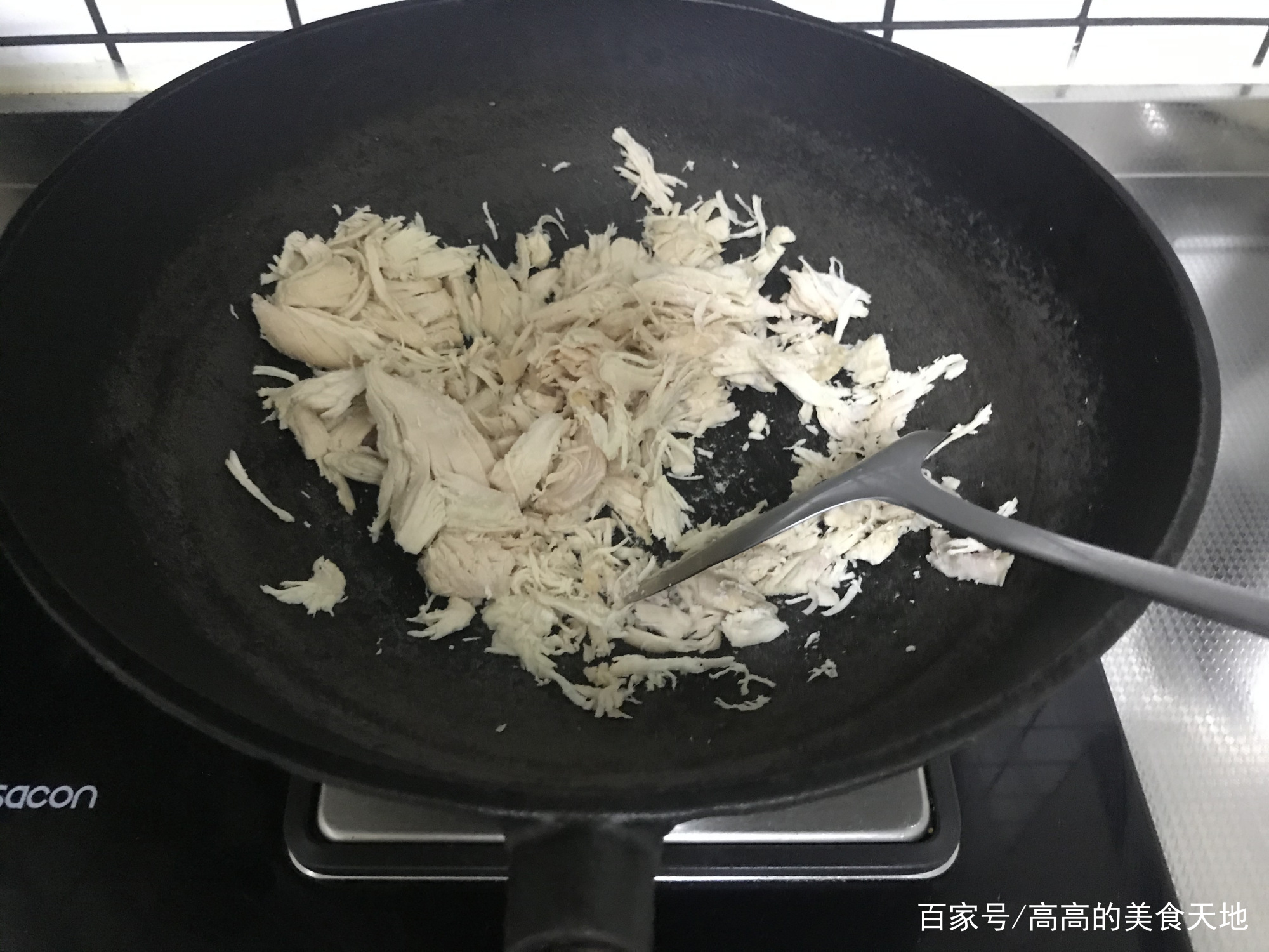 想吃肉松不用买,做法简单有技巧,难怪之前做的又干又硬不蓬松