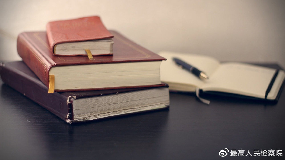 把三年疫情写成作文,做到三个自觉