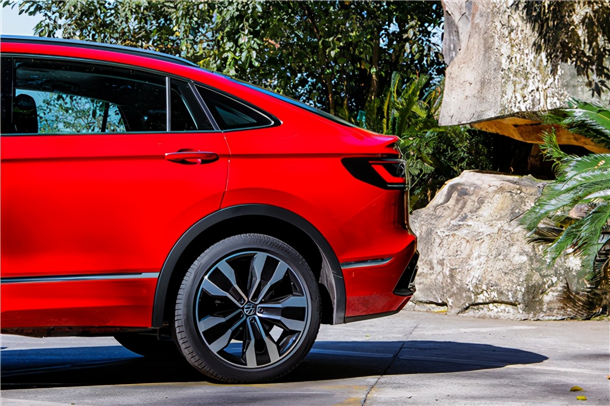 途观x两驱尊崇旗舰测试,大众新款途观x试驾