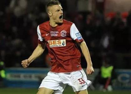 大器晚成瓦尔迪,24岁踢职业足球有机会吗