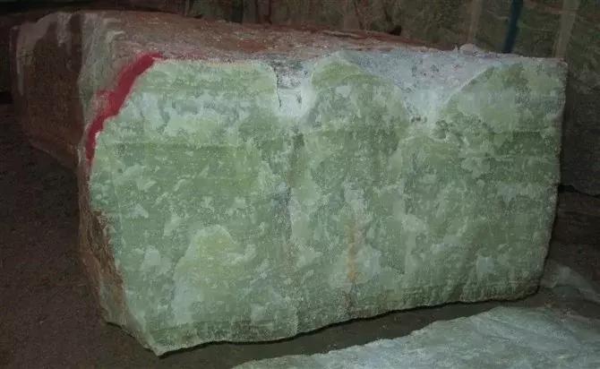 和田玉简单辨别真假方法,和田玉真假辨别最简单方法