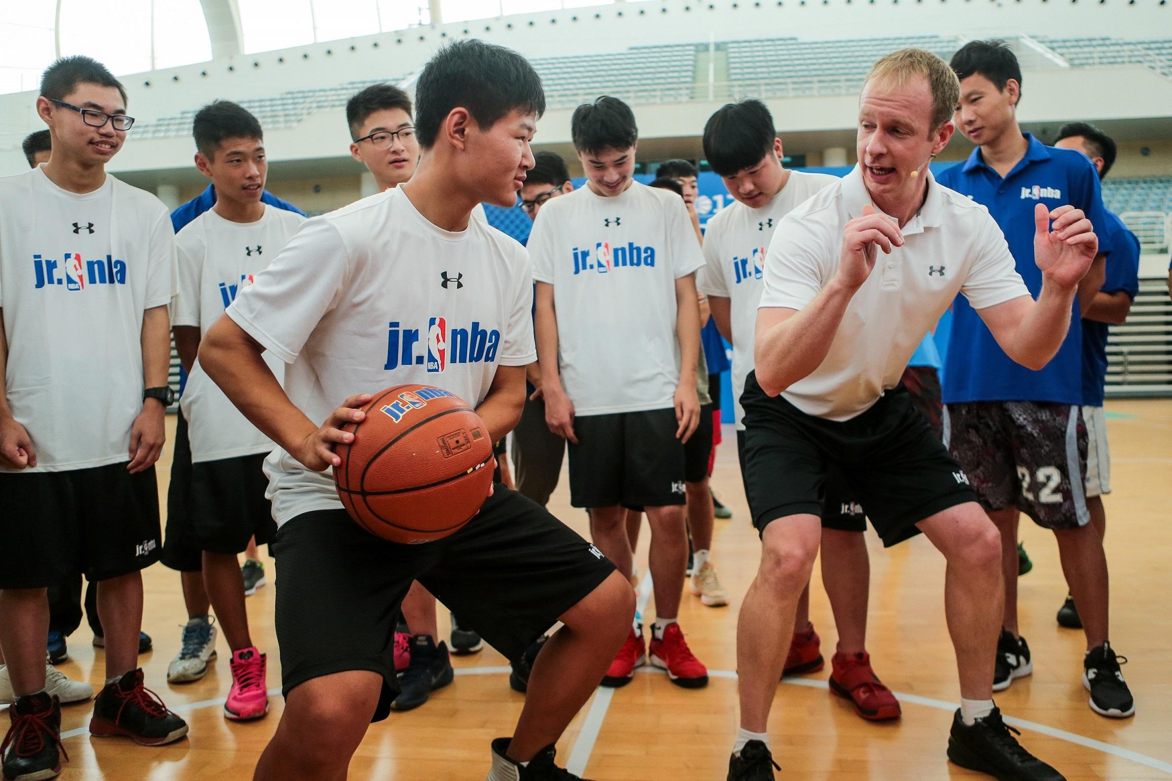 篮球体教融合具体实施方法,孩子学篮球基本功都有哪些