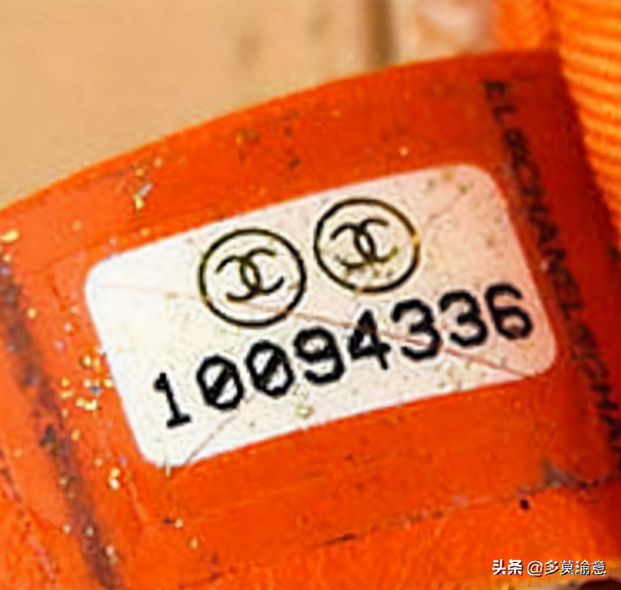 gooogosvintage中古店香奈儿,香奈儿woc包包如何鉴别真假