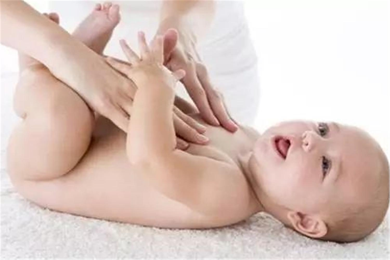 家中有宝宝总有屎臭味,家里有汗脚臭脚的宝宝