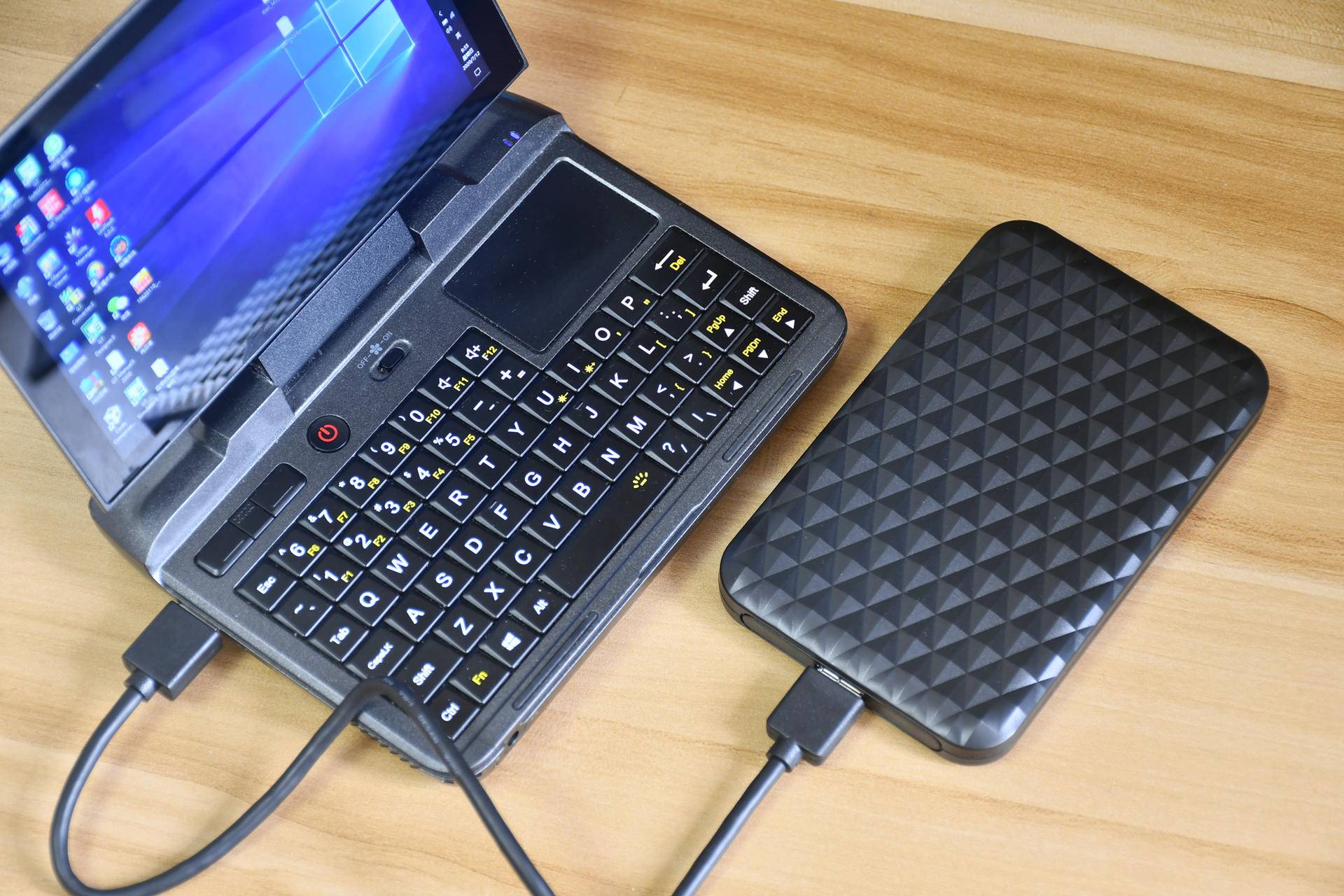 升级固态硬盘旧的要拿出来吗,换下的固态硬盘做移动硬盘方法