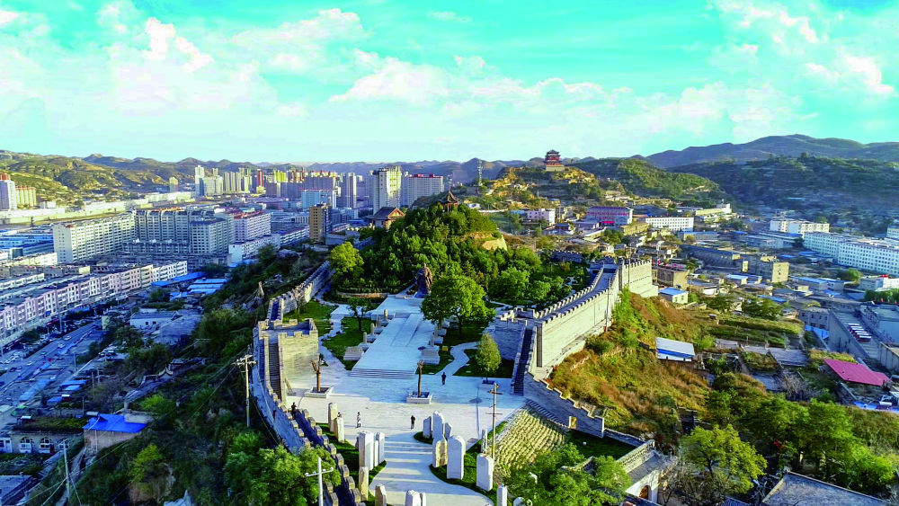 塞上长城绝高漠金戈犹响无定河