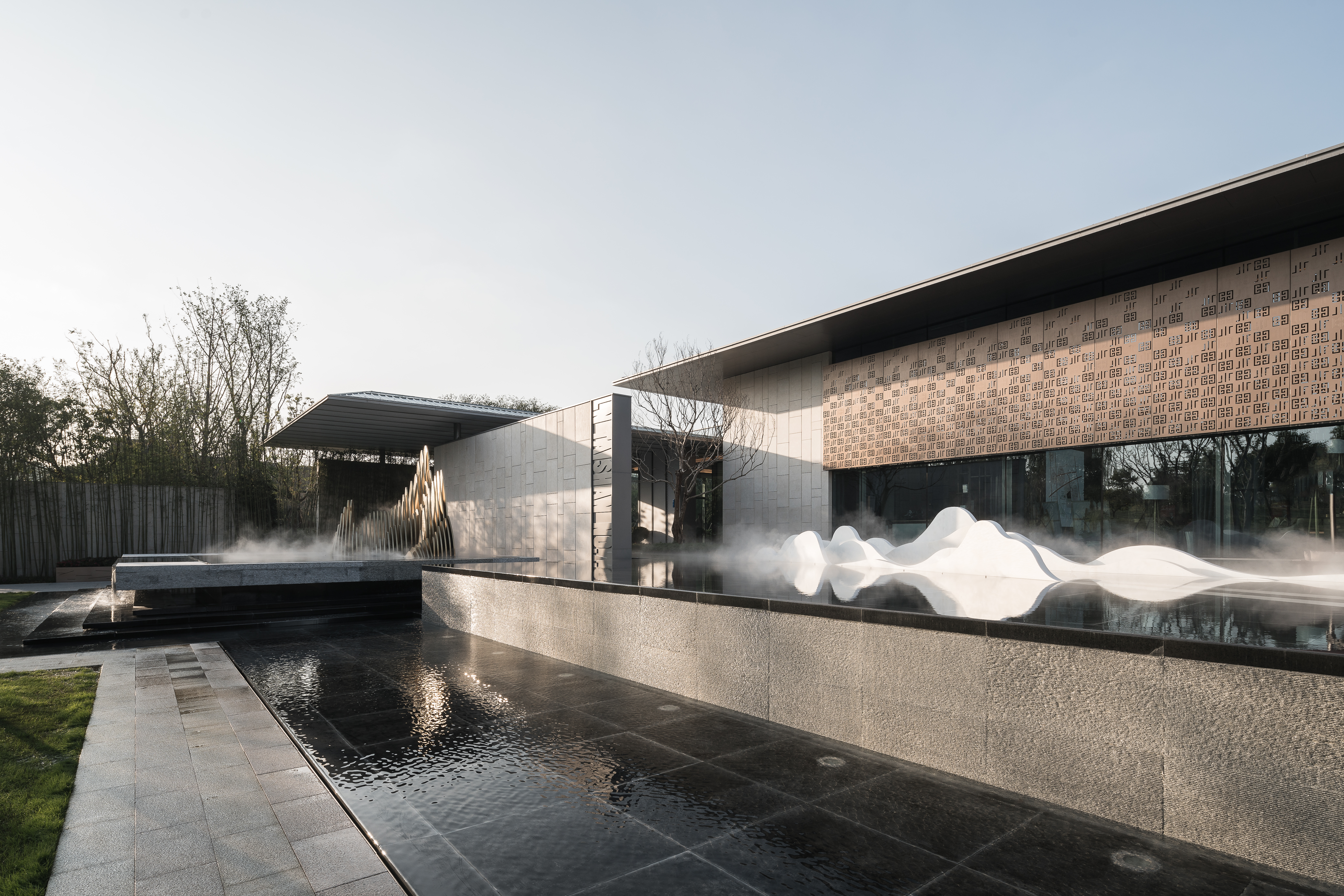 南京鲁能7号院学区,南京鲁能泰山7号院有湖吗