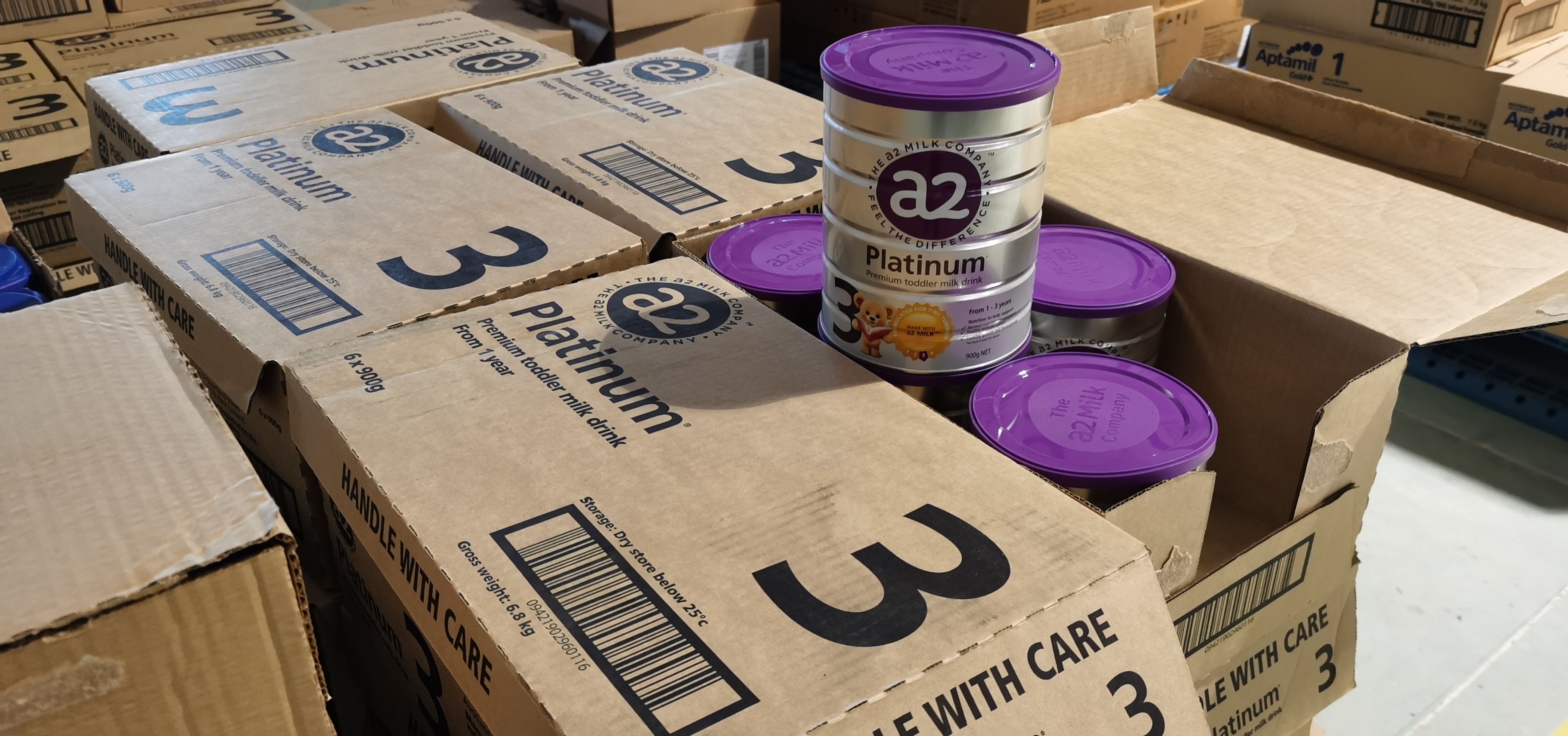 伊利金领冠奶粉盒装400gq怎么样,伊利金领冠珍护奶粉800克和900克