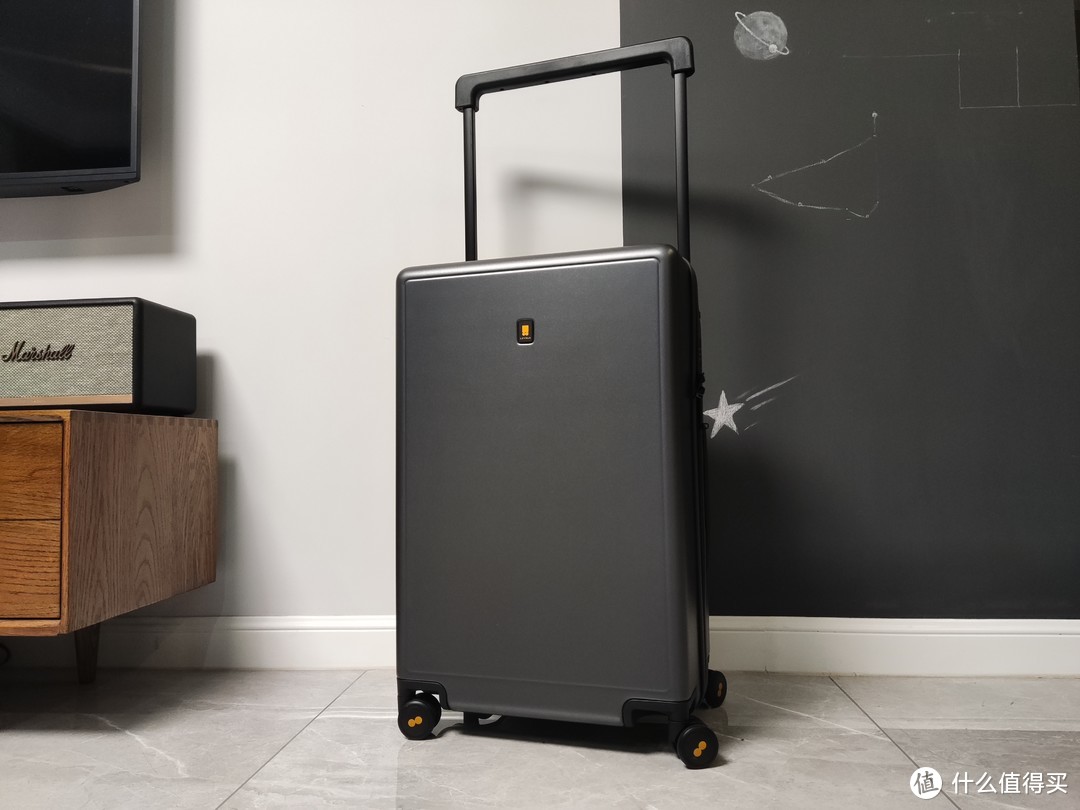 地平线8号静音万向轮旅行箱,24寸大容量行李箱地平线
