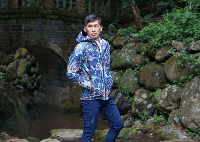 哥伦比亚冲锋衣omnitech,哥伦比亚冲锋衣奥米测评