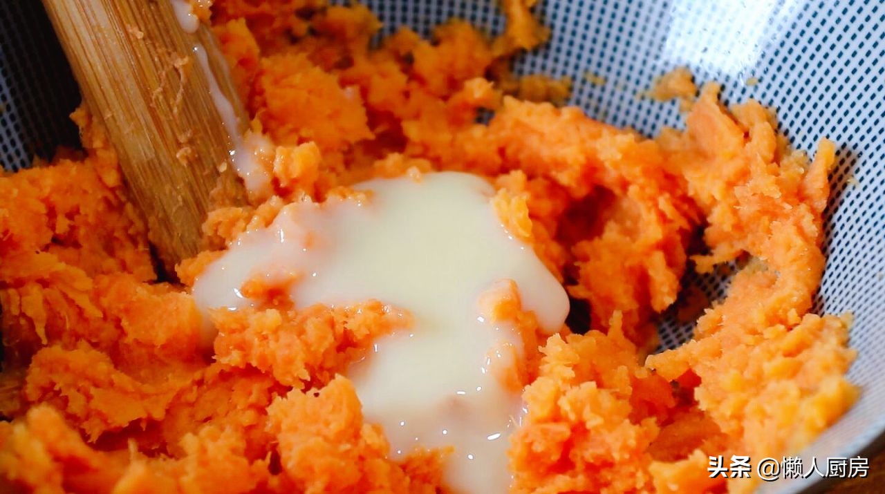 红薯丸子怎么和面好吃,红薯丸子油炸几分钟