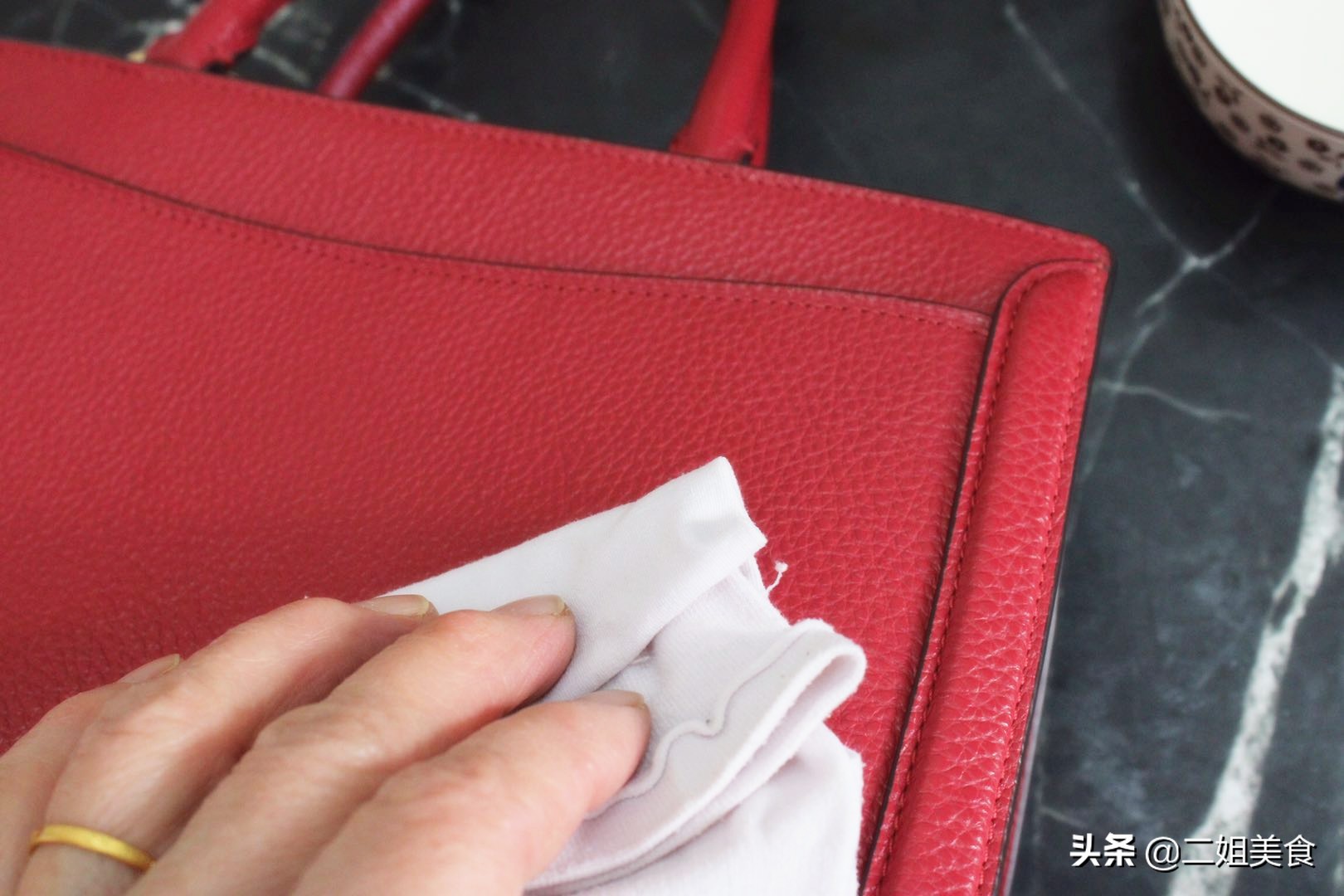 过期牛奶的15种用法,过期牛奶的几种使用方法