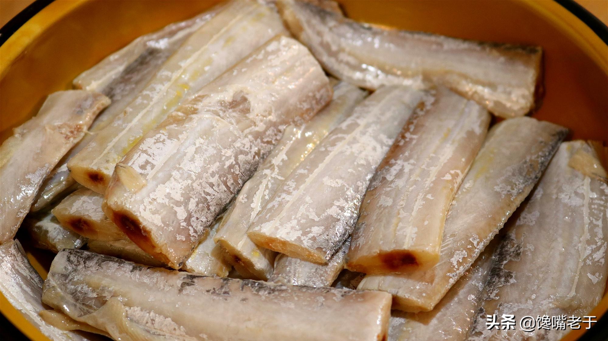 带鱼为什么是深海鱼却那么便宜,带鱼为什么只在深海里才能活