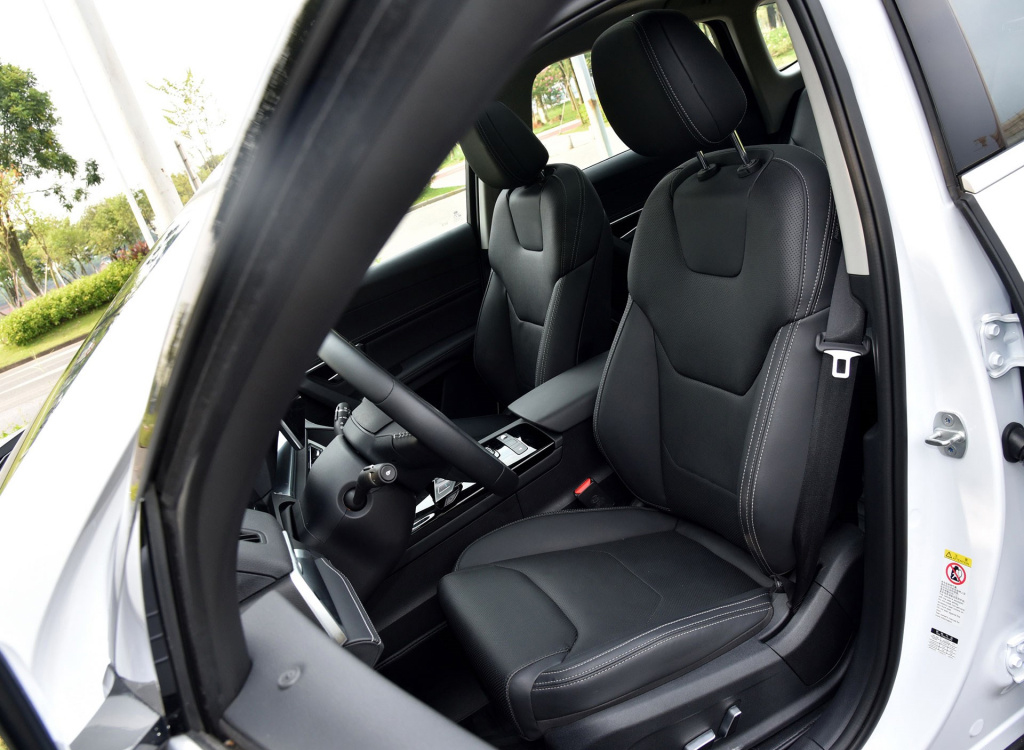 最近上市的三款车,近期销量火爆的车型