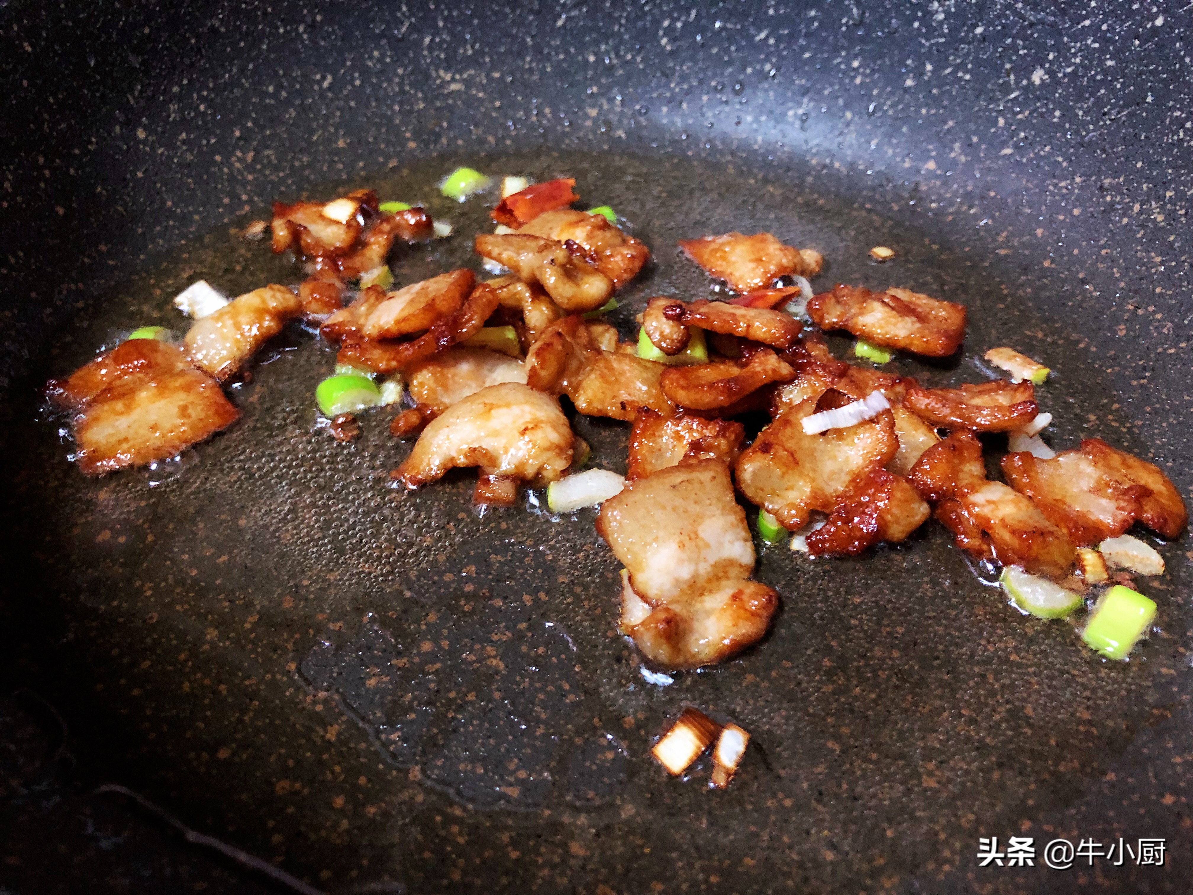 秋天这瓜刚刚上市，我一买就是10斤，耐贮存，多吃能增强抵抗力