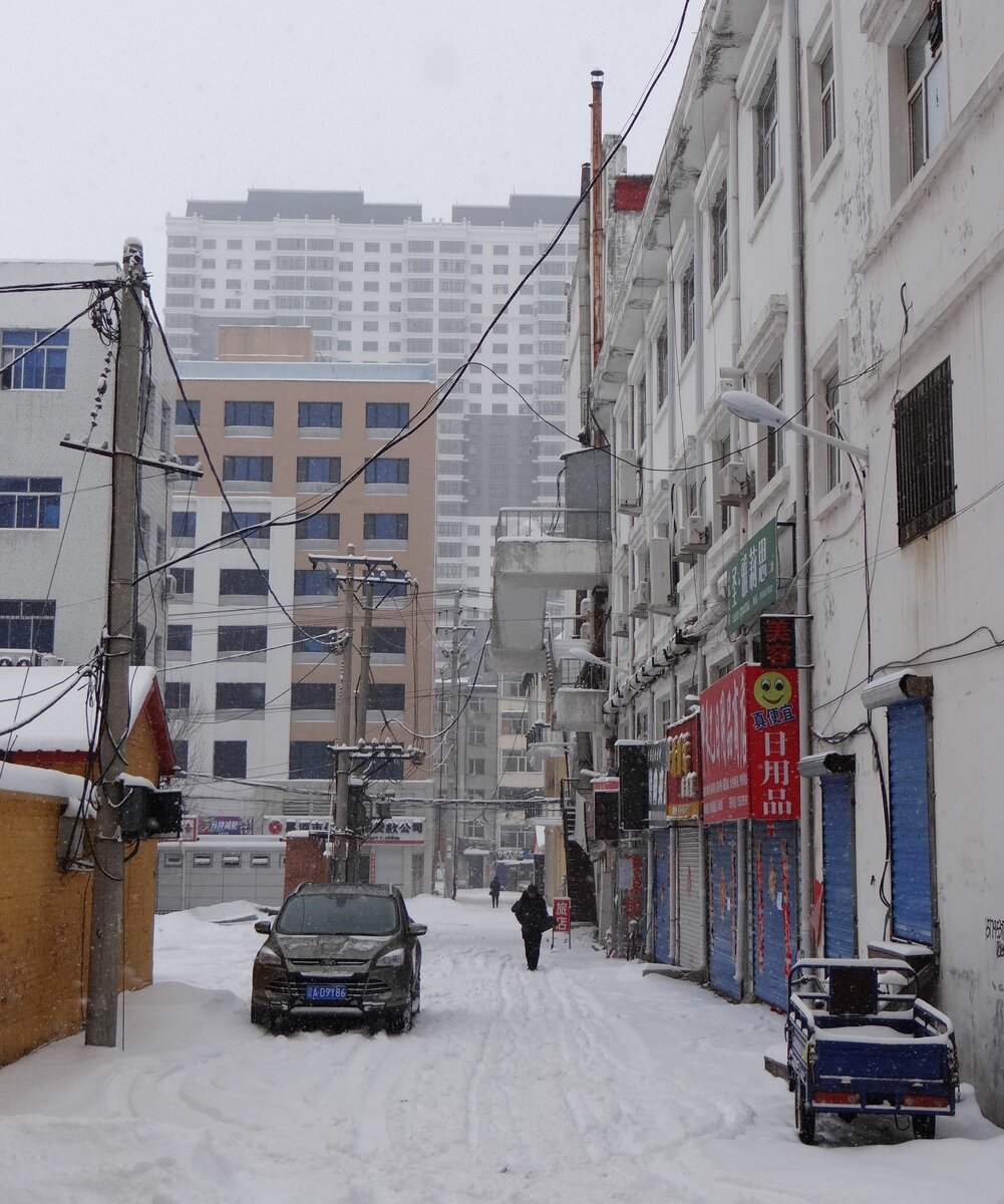 中俄边境城市黑河怎么样,海兰泡和黑河哪个发达