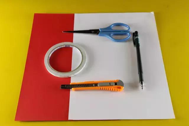 小鱼游幼儿园手工,小鱼游游游幼儿手工