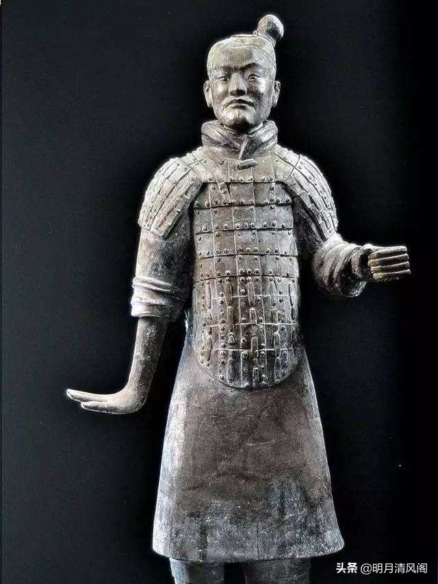 兵马俑有话说：一个小小的发髻，推动秦国底层对军功制的普遍认可