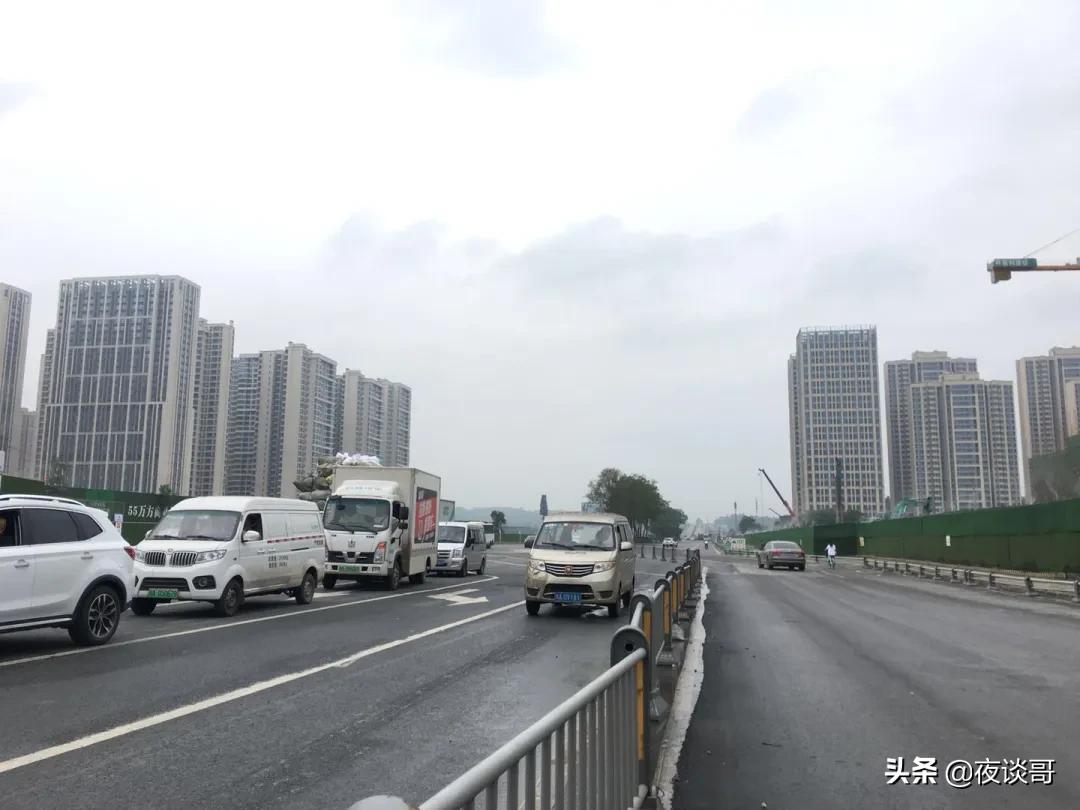 天府大道北延线有红绿灯吗,天府大道北延线改造后有红绿灯吗