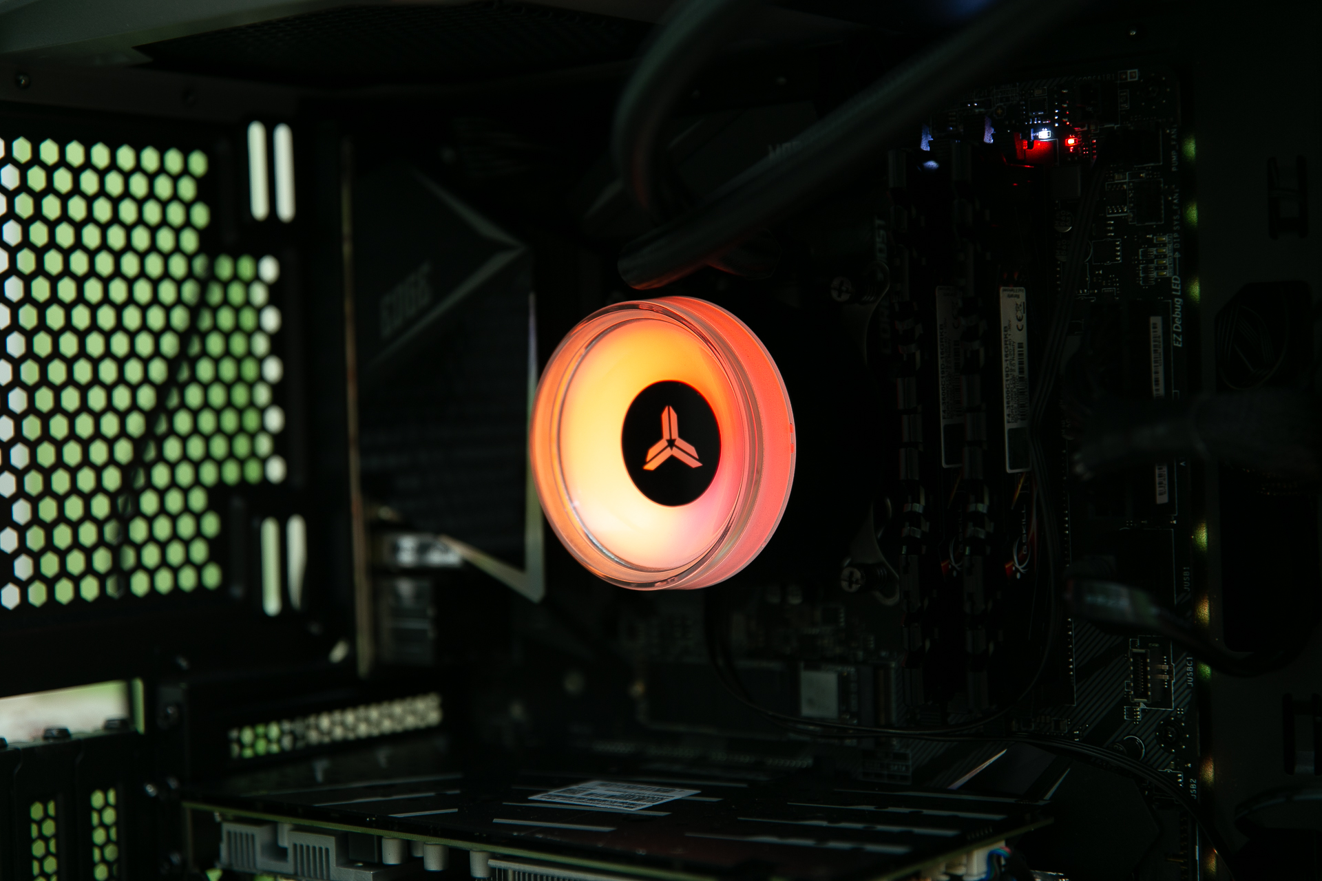 乔思伯天使眼tg240水冷,乔思伯天使眼水冷拆解