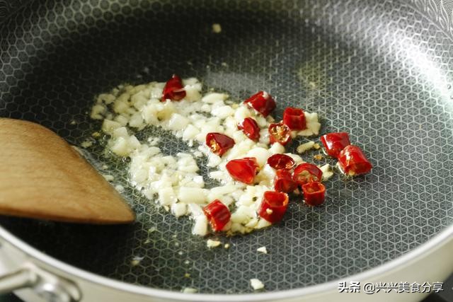 笋瓜炒几分钟,西葫芦瓜怎么做好吃又下饭呢