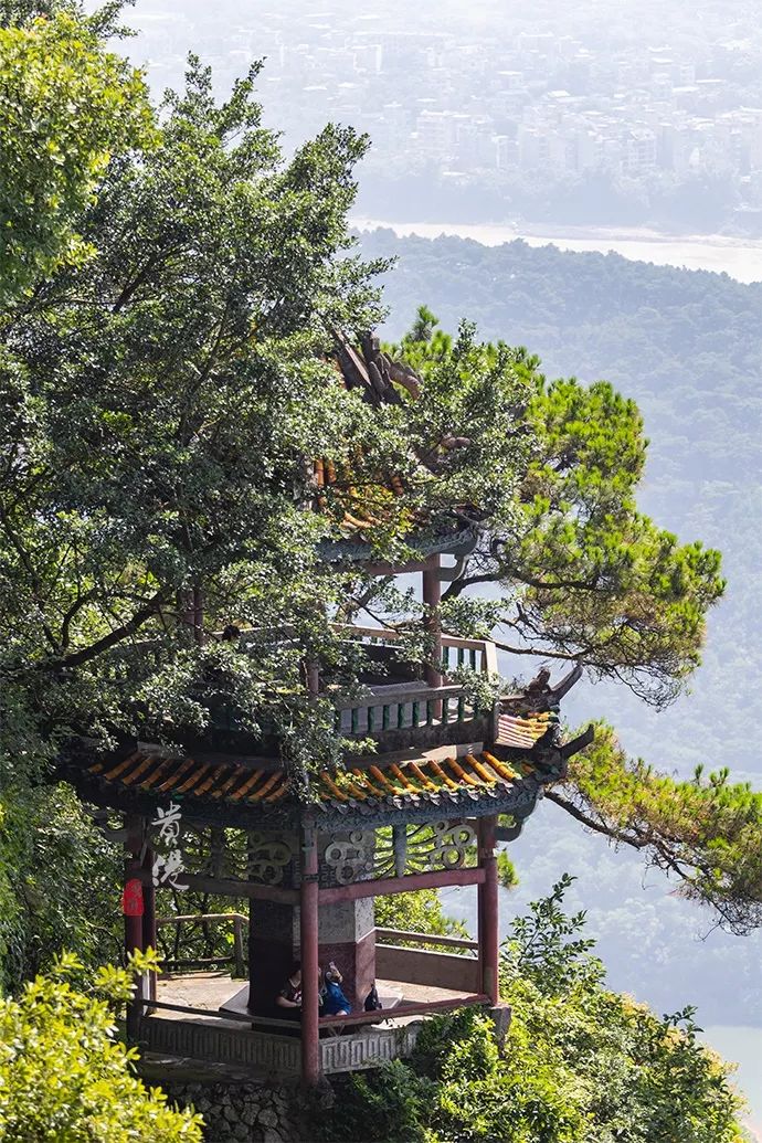 著名景点西山在哪里,中国七大西山景区