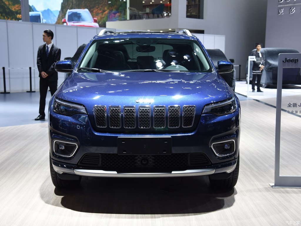 全新jeep自由光,2021款jeep自由光什么时候换代
