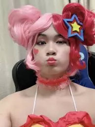 企鹅电竞新晋韩国女主播,企鹅电竞玩吃鸡的女主播