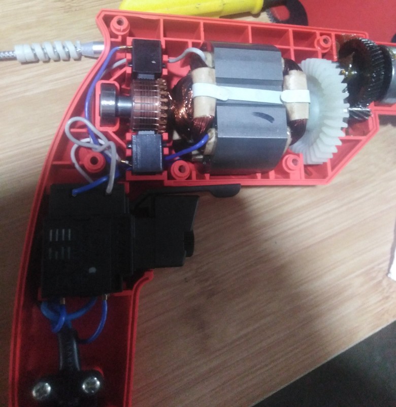 手电钻内部构造,手电钻的各组成部分图片