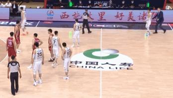 郭艾伦被驱逐会禁赛吗,郭艾伦热搜第一名