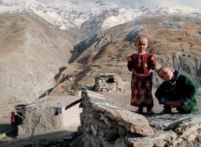 亚洲最穷国家孟加拉国,亚洲最穷的国家老挝