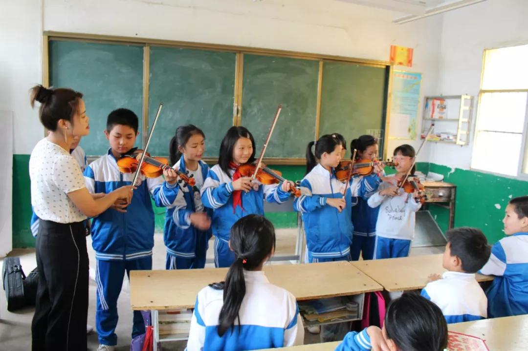 邓州市花洲实验小学少先队,邓州市北京路小学六一儿童节