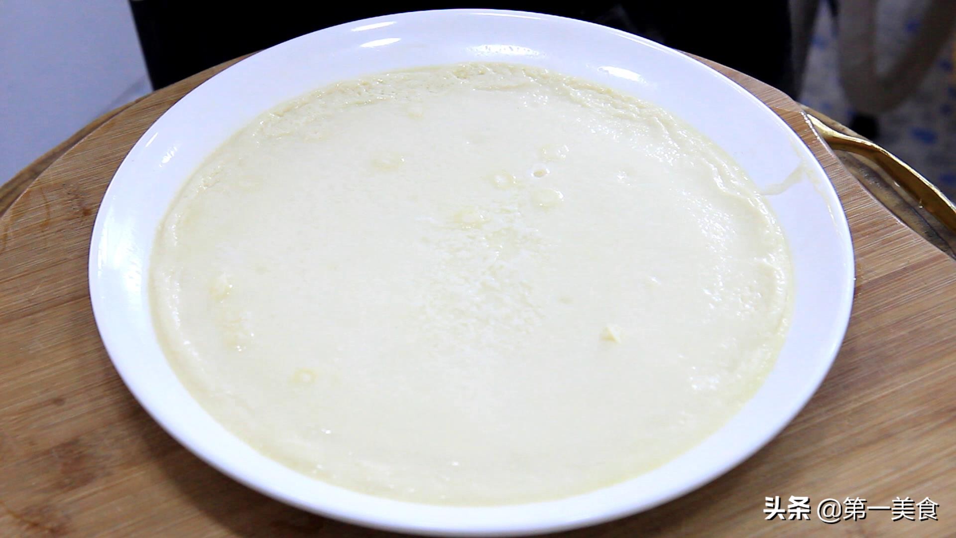 怎样做黄豆豆腐视频教程,怎么做豆腐一斤黄豆出5-10斤豆腐