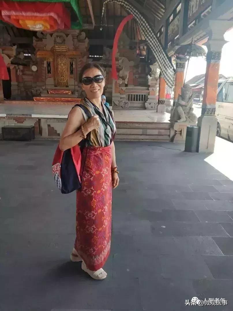 涓浗澶у澶栧嚭鏃呮父鎷嶇収鍔ㄤ綔鍚堥泦,澶у鏃呮父濮垮娍